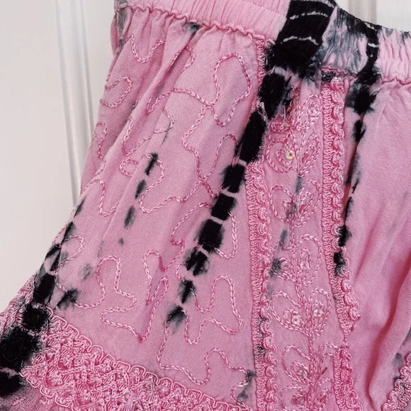 MOVING SALE! Tie Dye Raga Mini - Picture 2 of 3